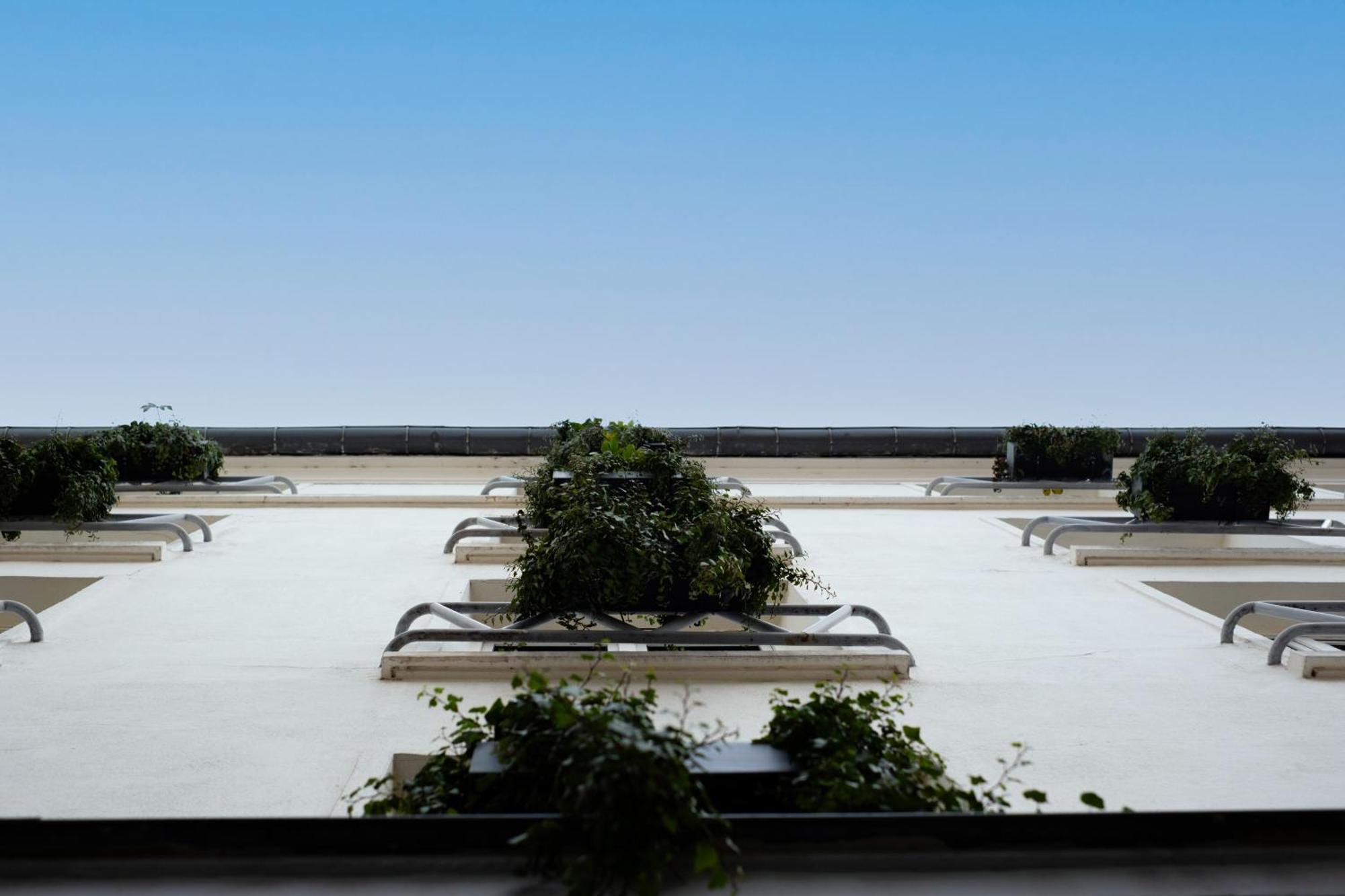 Kyriad Paris 10 - Canal Saint Martin - Republique Εξωτερικό φωτογραφία